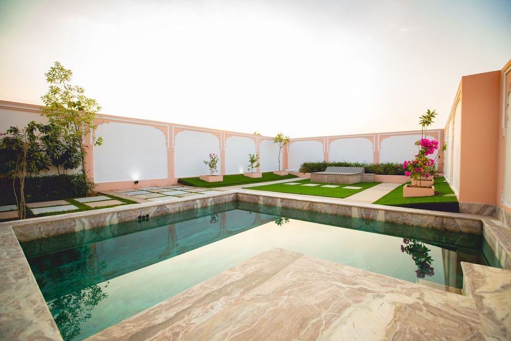 Buena Vista Luxury Resort