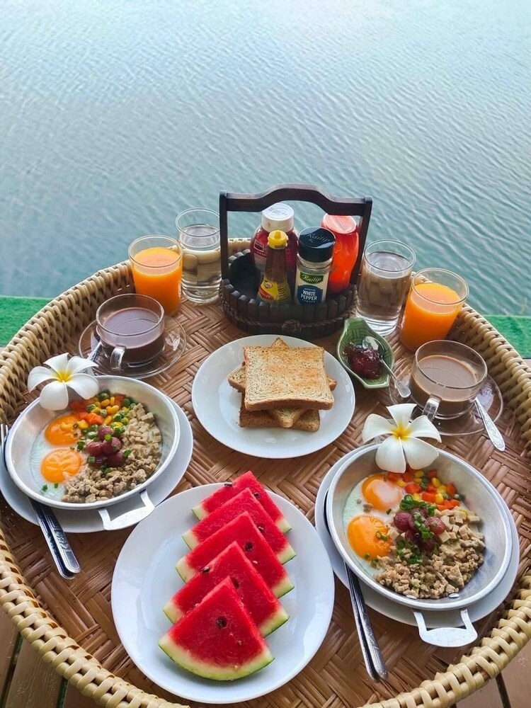 Baanrimnam Resort Lopburi