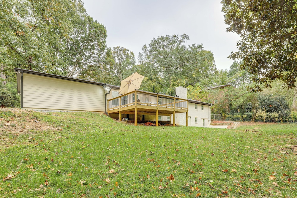 2 Mi to Truist Park: Marietta Home w/ Pool Table view 2