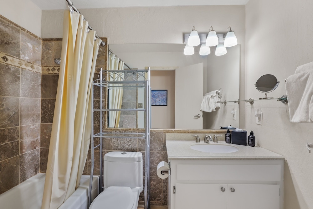 Comfort In The Sierras - Edelweiss 2br - Kirkwood 3 Bedroom Condo