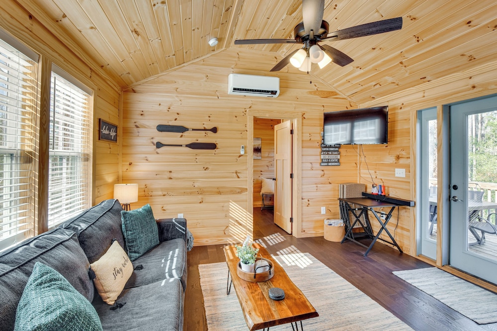 Steps to Lake Keowee: Secluded Seneca Sanctuary!