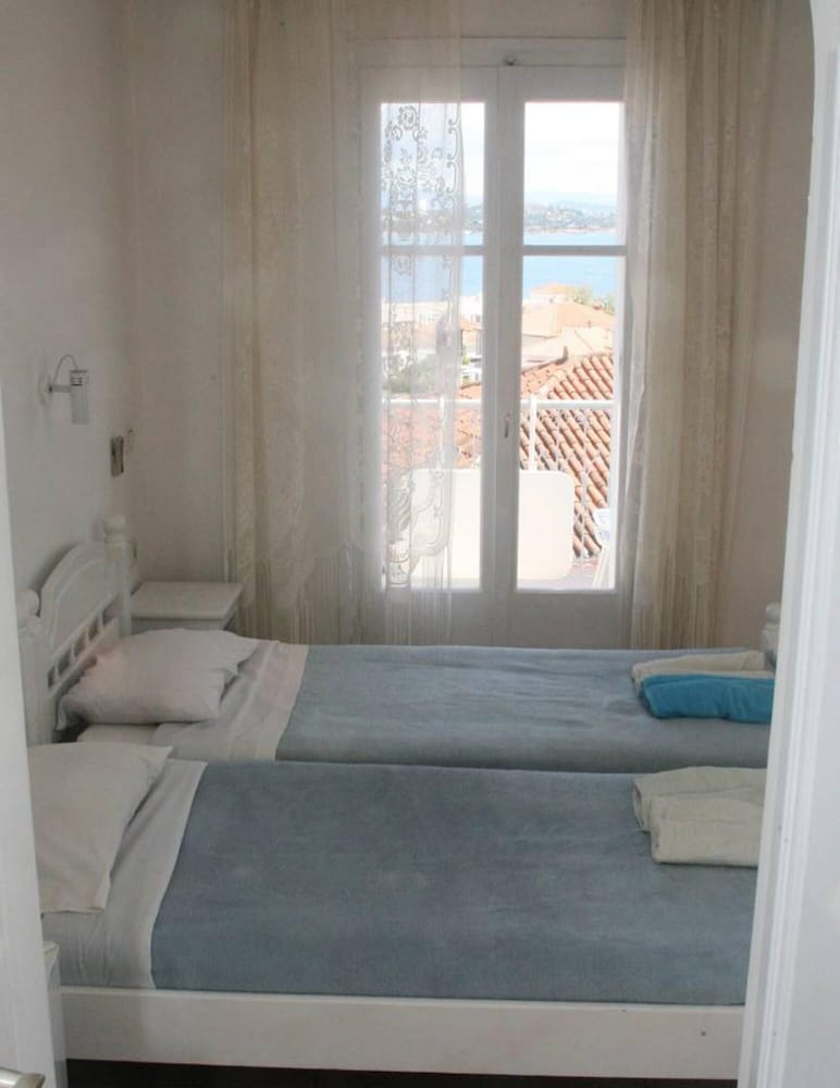 Thalassa Return To Timeless Spetses - Property Image 17