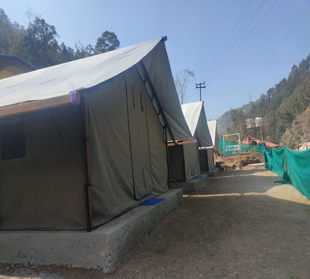 Eden RiverSide Camp