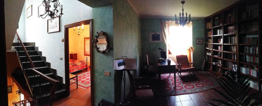 Photo 35