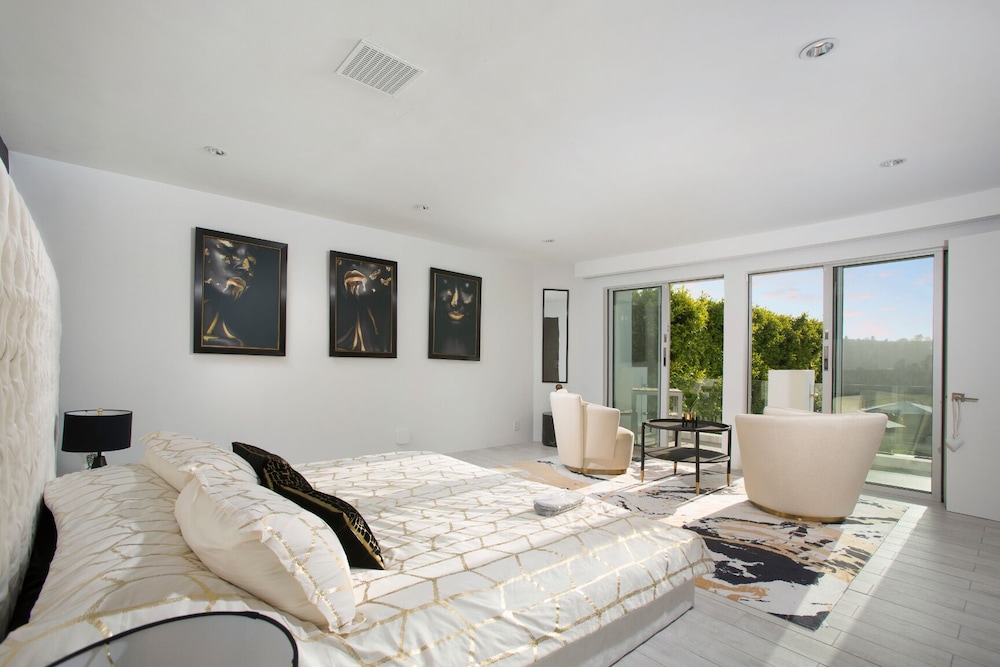 Ellison Estate - Image 3