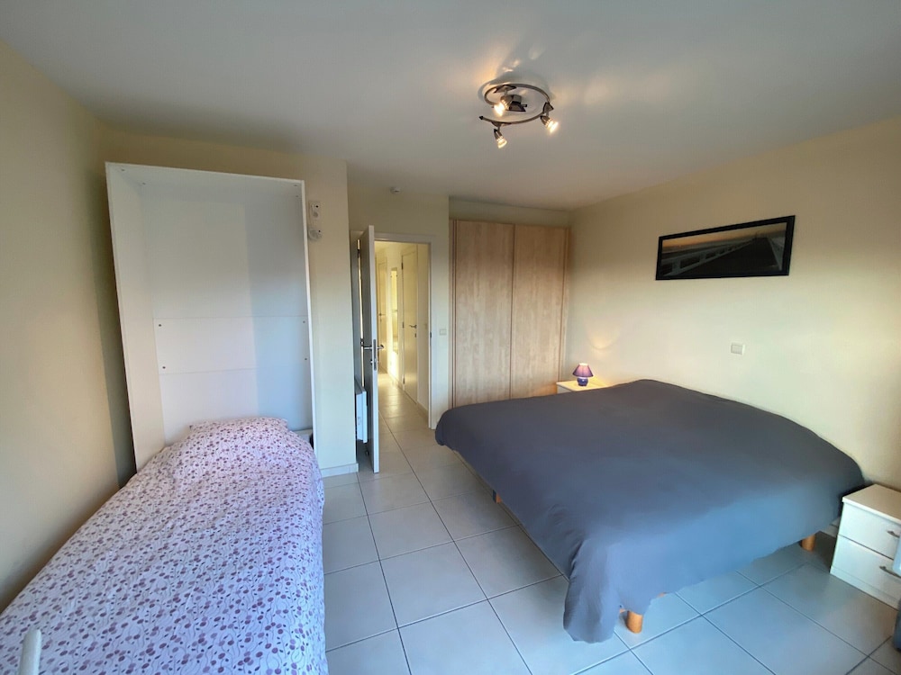 Apartment in Nieuwpoort With sea View