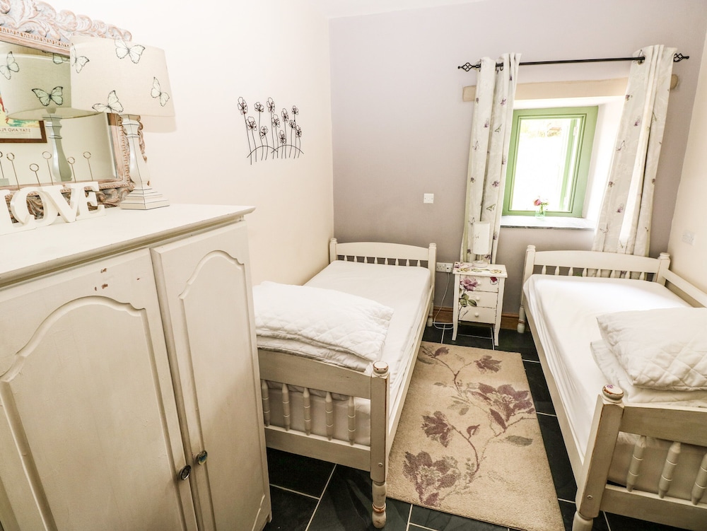 Trewrach Cottage