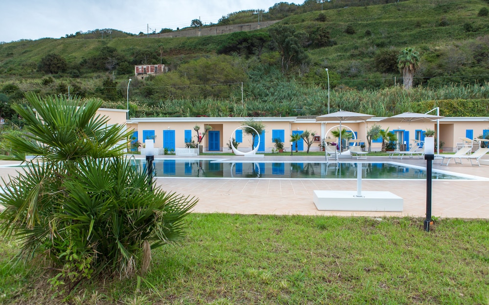 Galìa Luxury Resort view 3