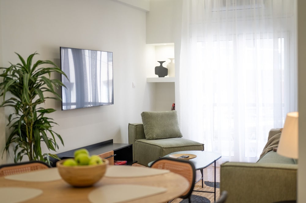 LIV - Marvelous Apartment Near Acropolis