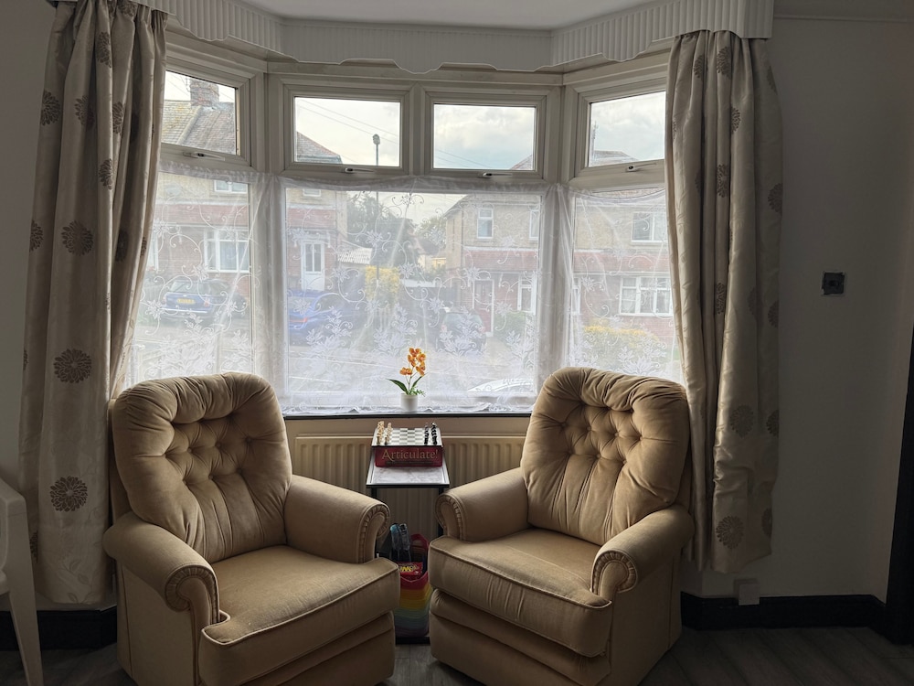 Daisy Haven in Southampton