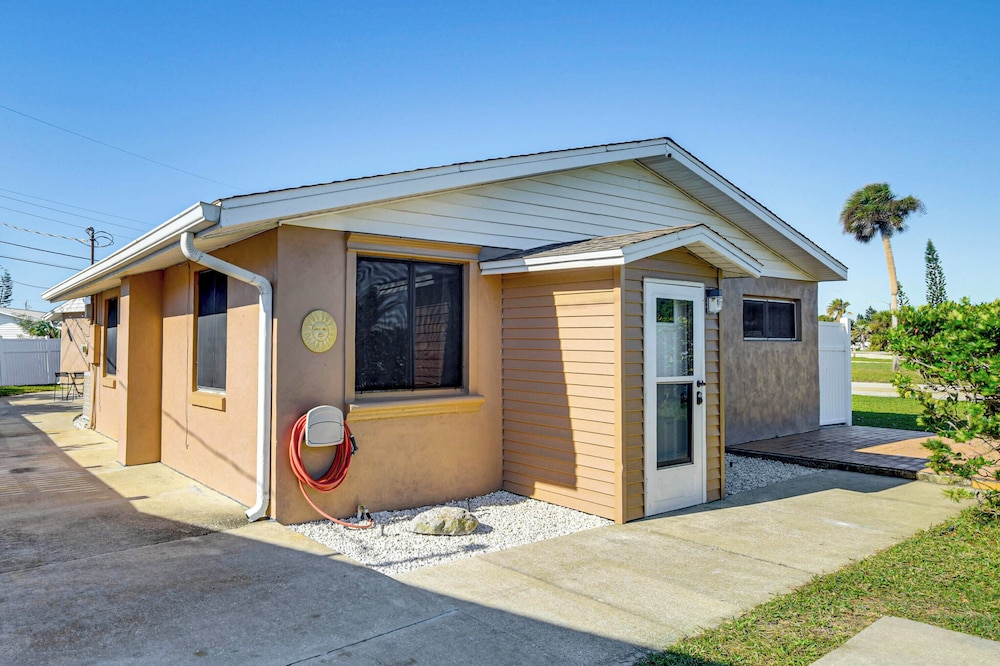 Steps to Sand! Ormond Beach Escape w/ Patio & BBQ