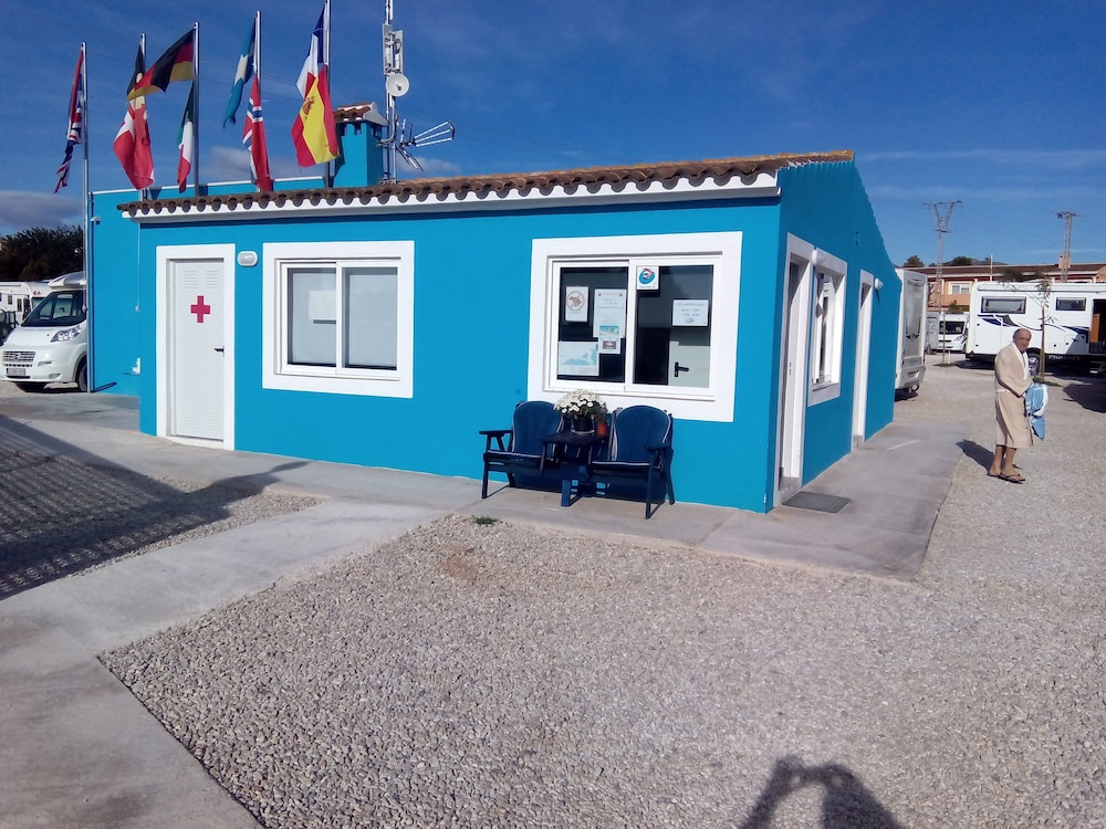 Mediterráneo Camper Area view 2