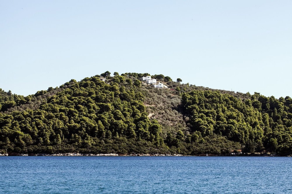 Magdani Villas
