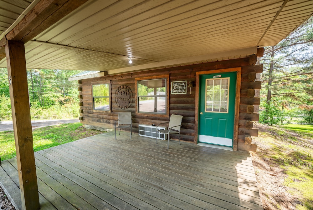 Fishtale Lodge
