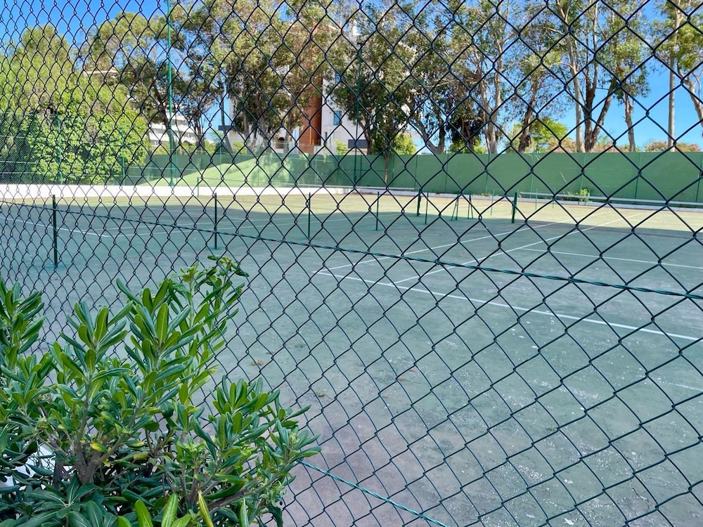 Torre Verde 2 Pools Tenis Praia da Rocha Beach