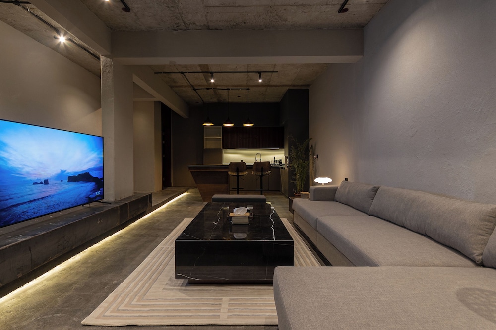 Portal Chalets With Private Pool- Qirwan