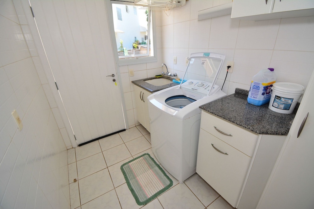 Casa com Piscina Morro das Pedras