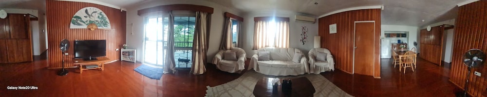 Axis Apartments