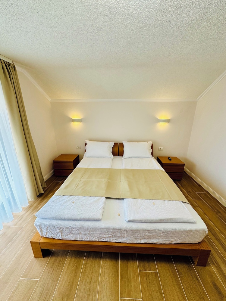Roua Residence