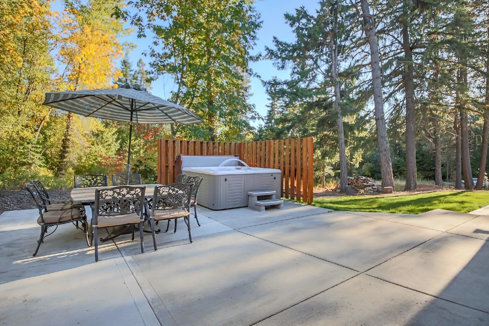 Evergreen Mountain Lodge