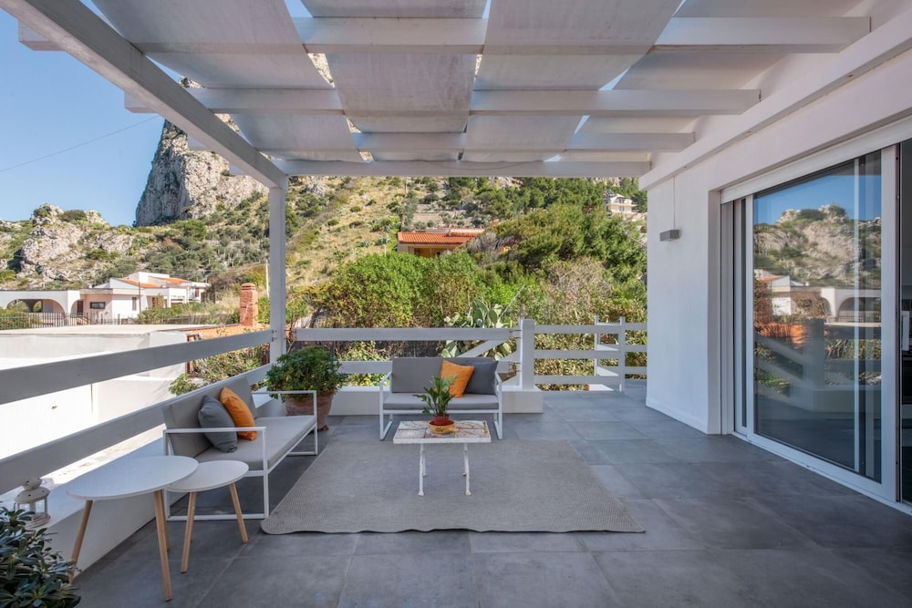 Seaview Villa In Mongerbino by Wonderful Italy