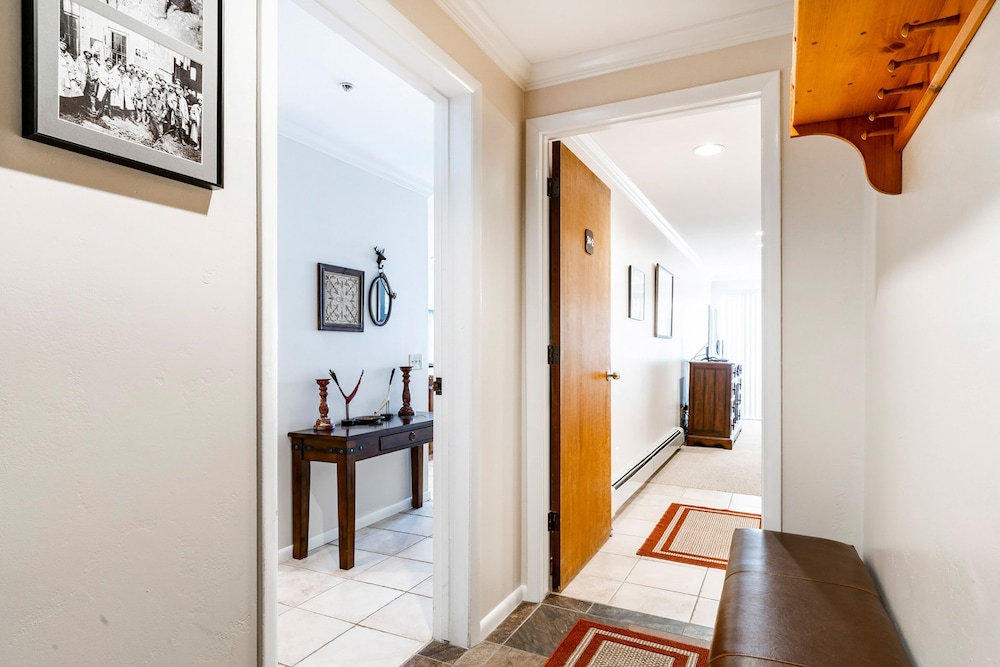 The Loft at Mountain Village by All Seasons Resort Lodging