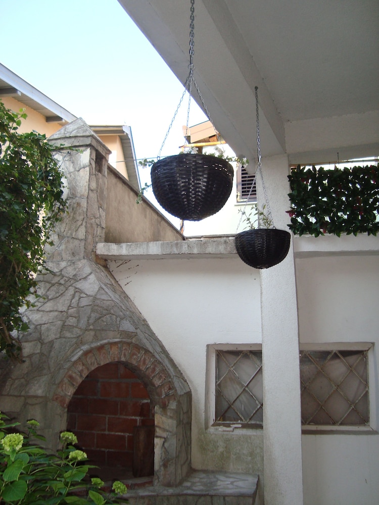 Photo 35