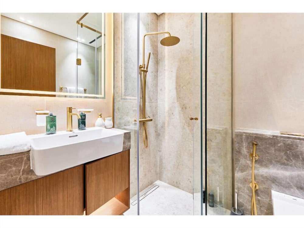 bnbme - Trillionaire Residences - STUDIO