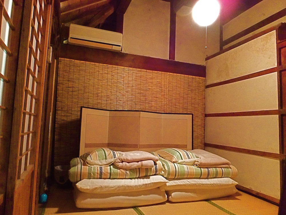 Kominka Sharehouse Hooju - Hostel