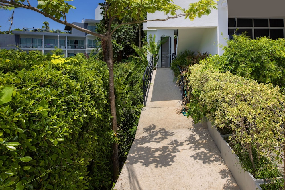 Ocean View Jacuzzi 3BR Kata Penthouse