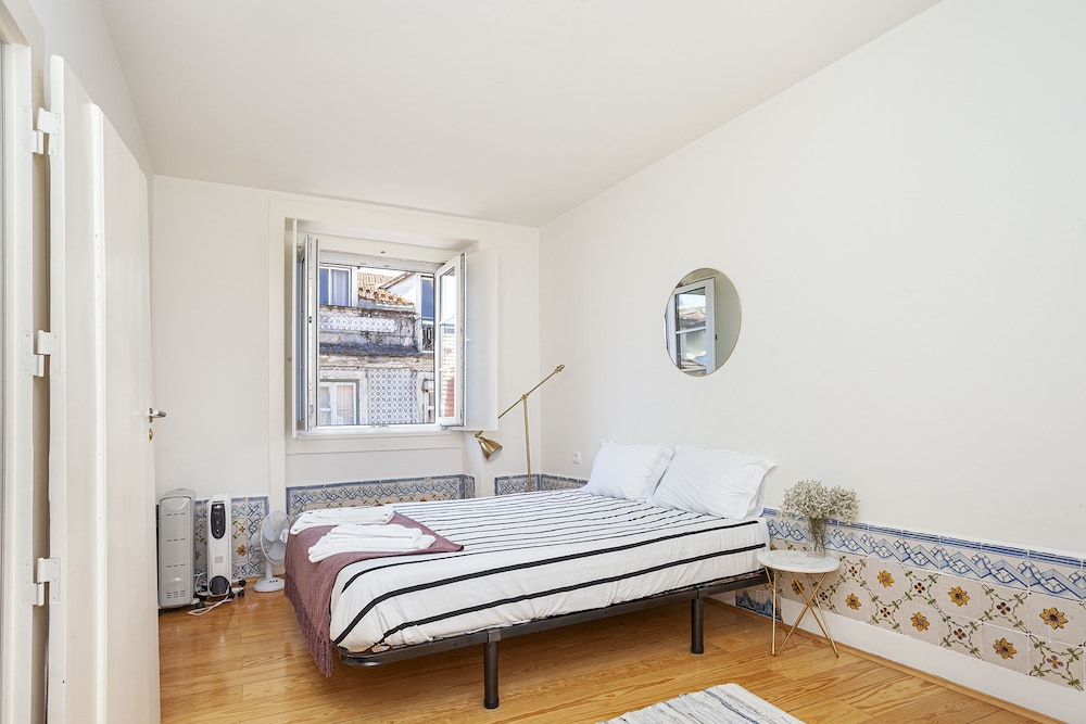 Gonzalo's Guest Apartments - Downtown Historic Flats IV