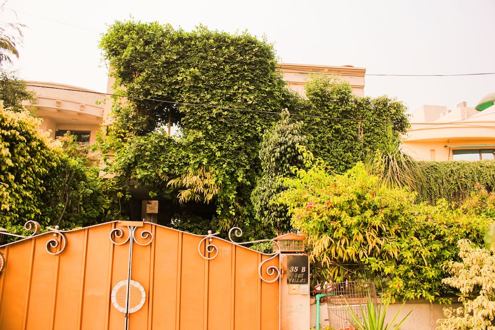 Lahore Guest House