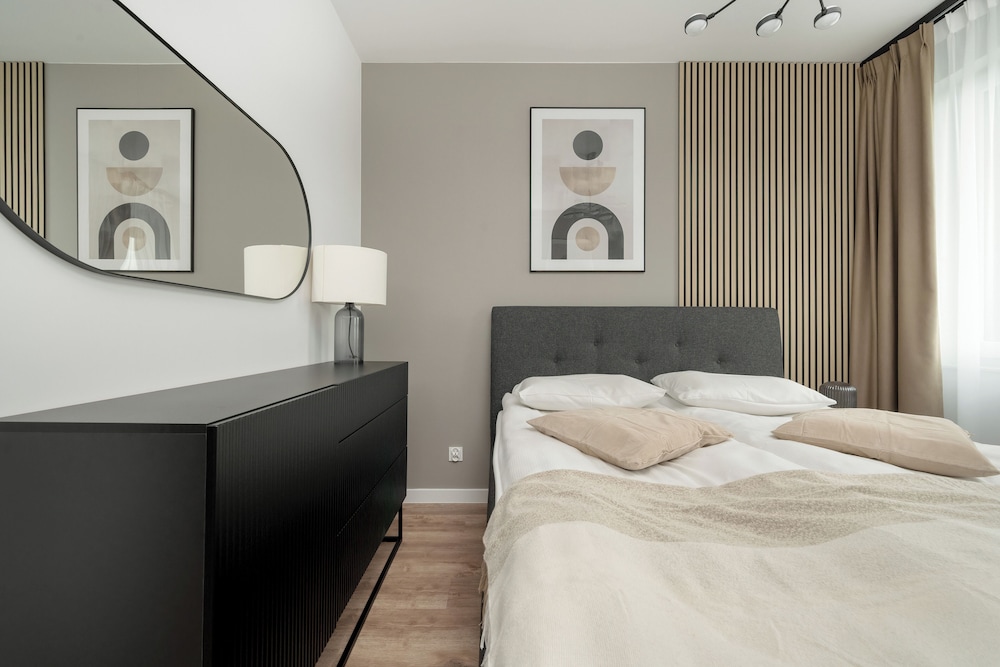 Air Conditioned Apartment by Renters