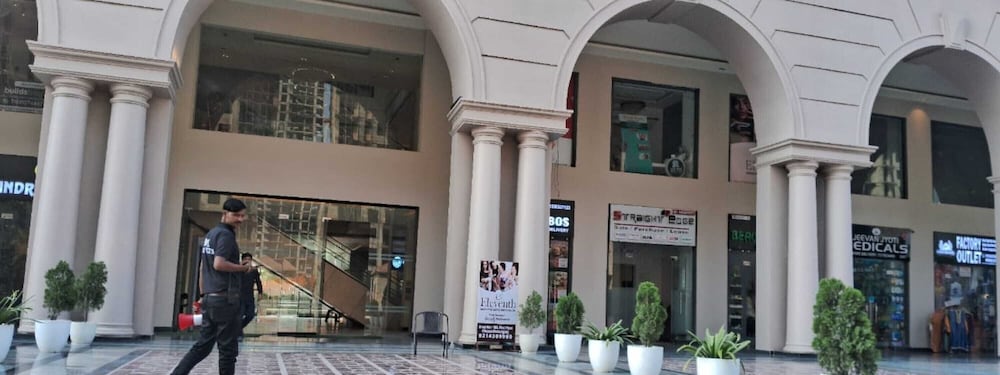 Luxury Rooms In Lucknow