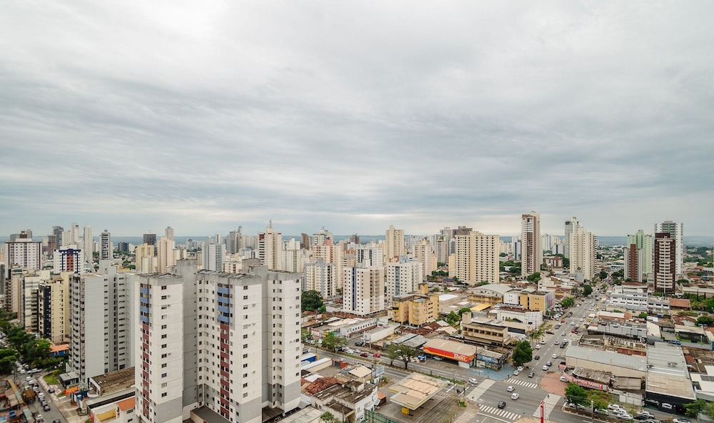 BLI - Complete Condominium With gym and Pool in Goiania