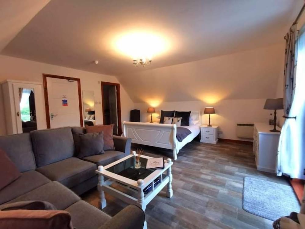 Applecross B&B and Cabins