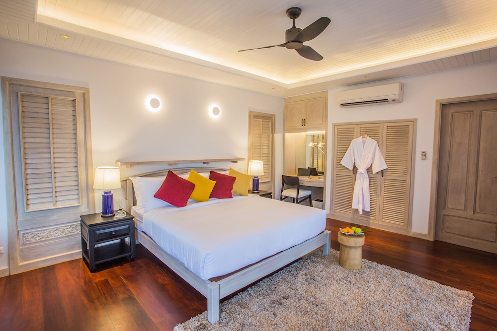 Kamala Class-Pan Seaview Villa view 4