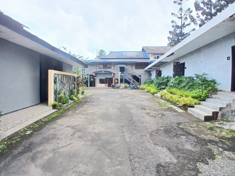 Cibulan Indah Hotel