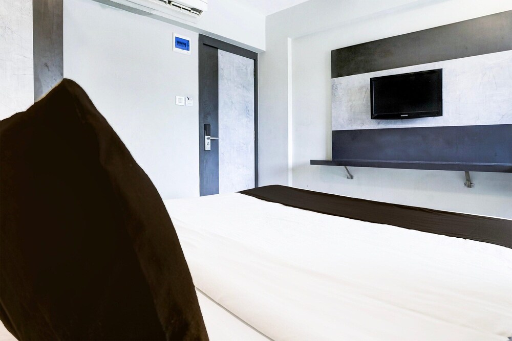 Elite Stays at Vashi Mumbai