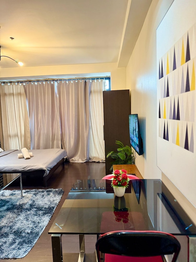 Makati City Gramercy Residences Studio