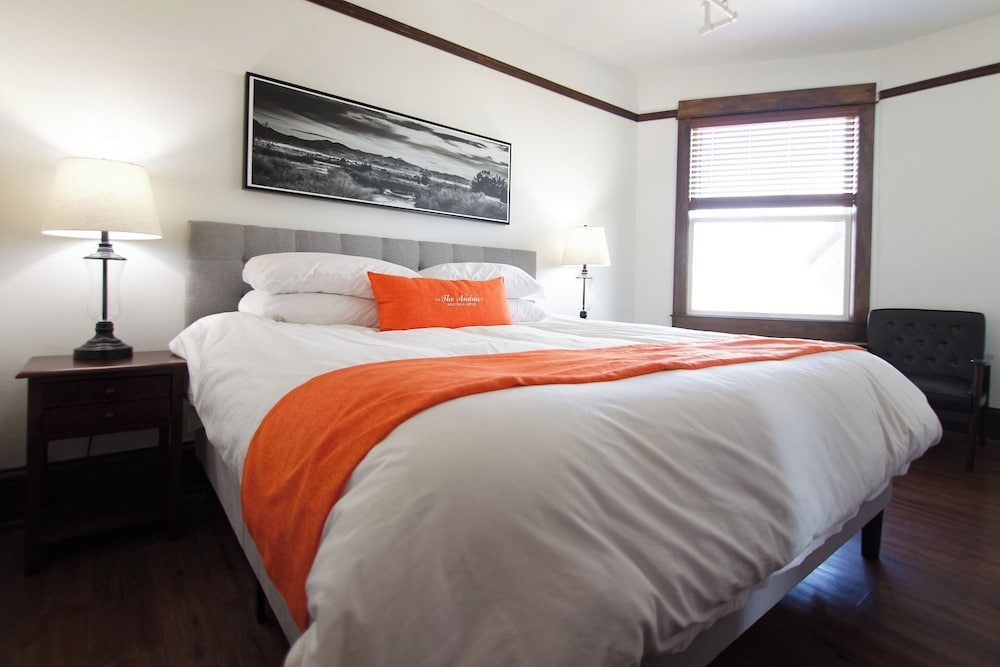 The Andrus Hotel