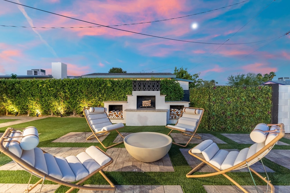 NEW The Casa Privada Experience