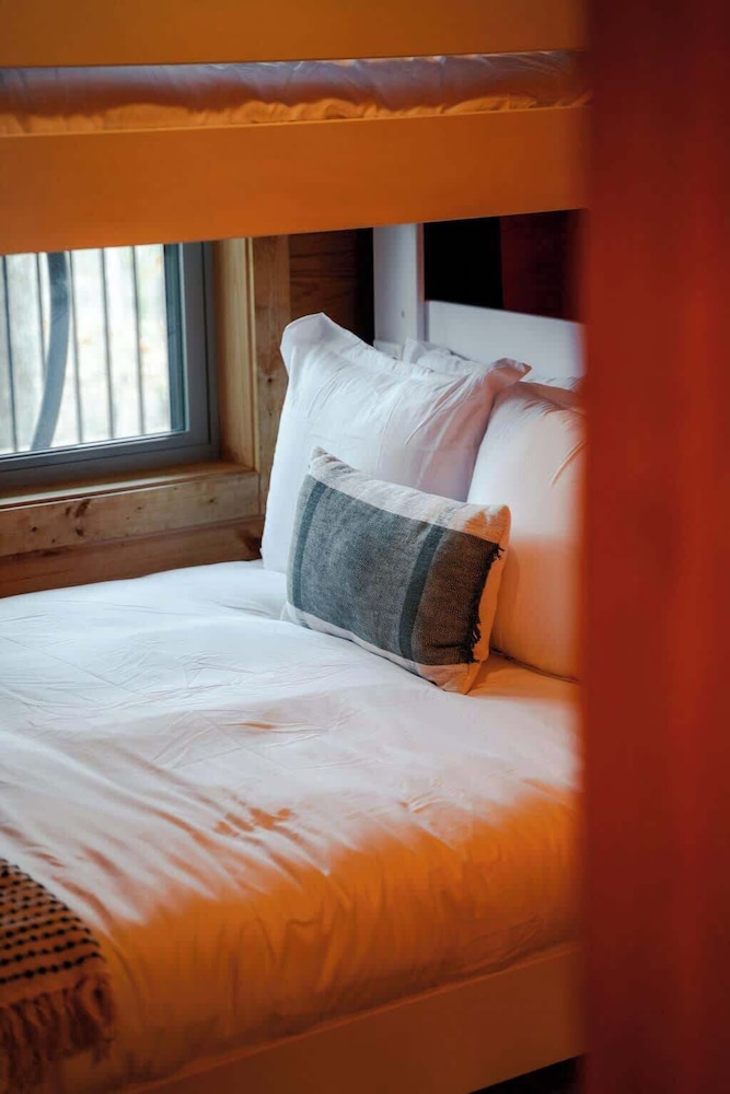 Memories at Hillside A Modern Cabin Hocking Hills