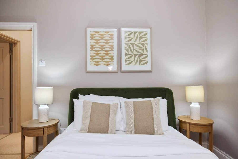 The Harlesden Haven - Stunning 4bdr With Garden