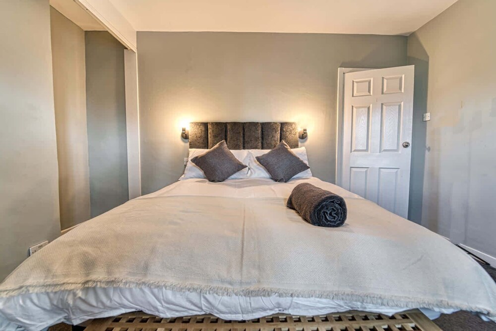 Host Stay Birches Barn
