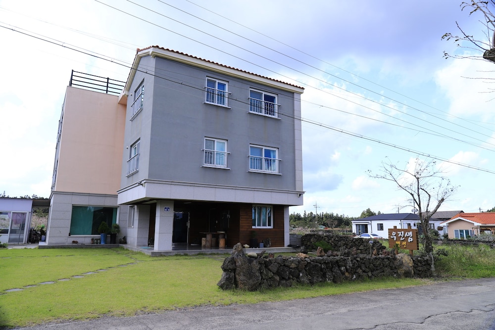 Woojinsam Pension