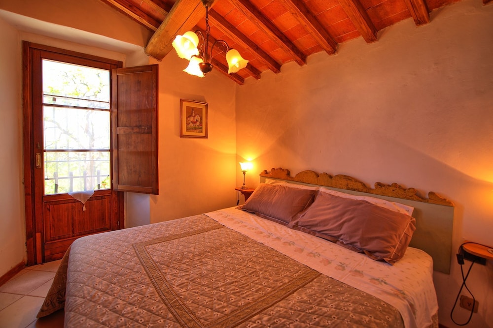 Villa Panzalla photo 2
