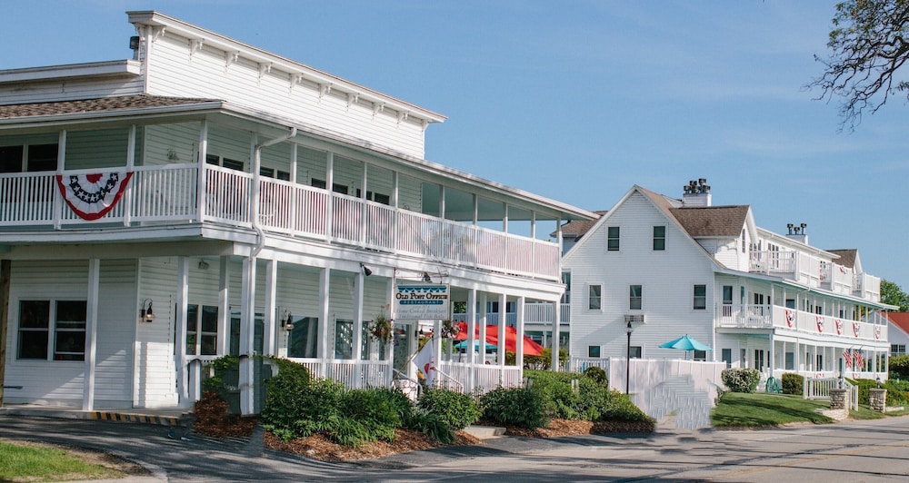 Edgewater Resort