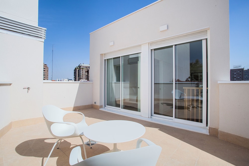 Uma Suites O'Donnell