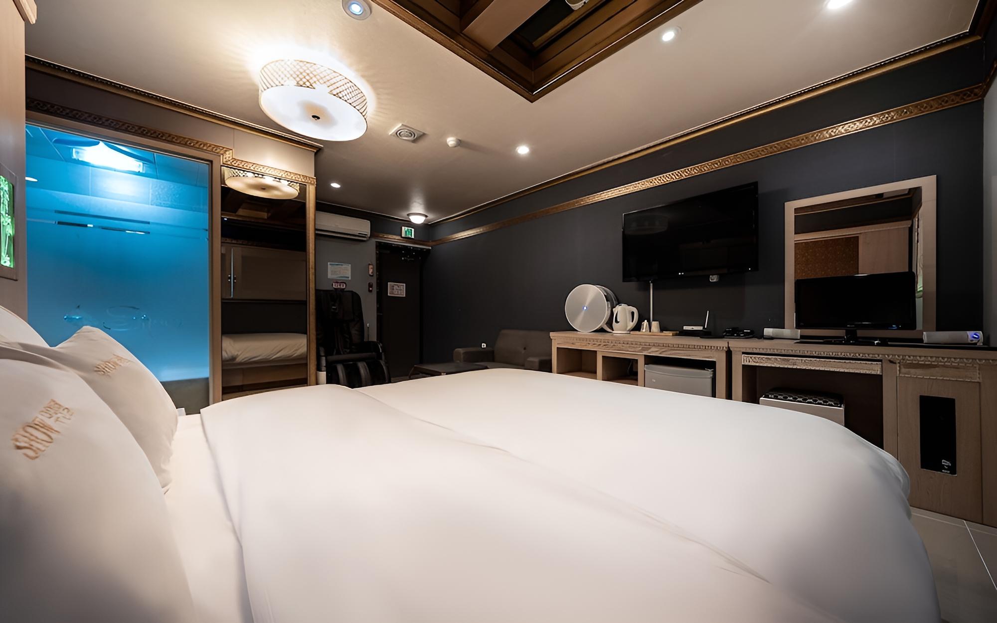 Jeju Show Self Check-in Motel view 3